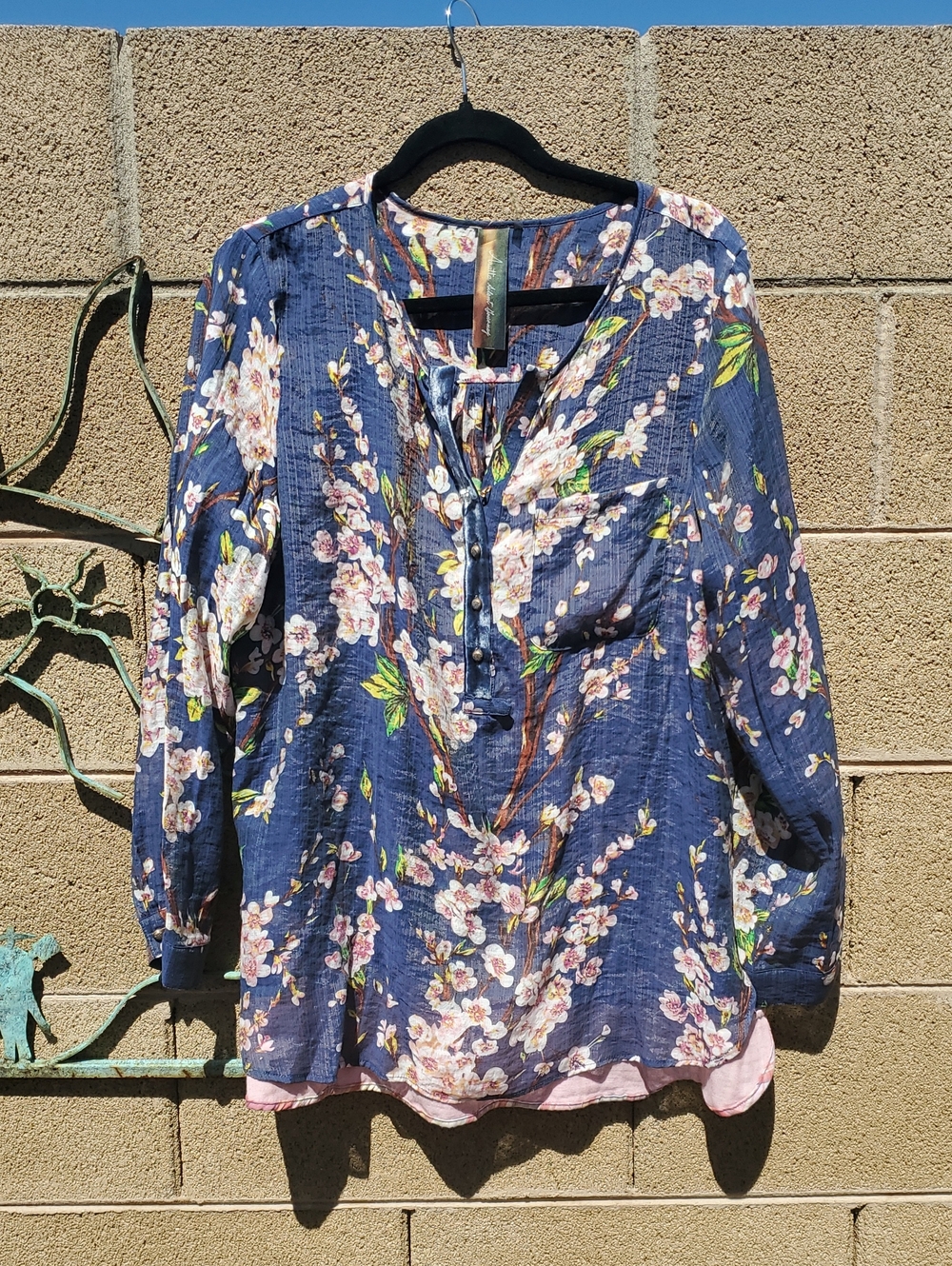 Aratta Silent Journey Navy Floral Split-Neck Tunic